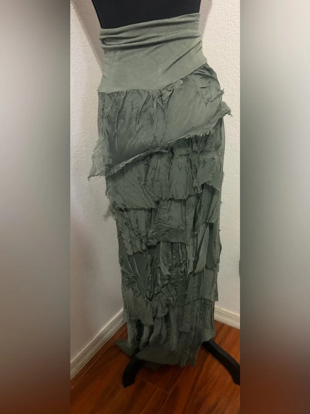 Vintage Made in Italy Silk Tiered Ruffle Maxi Skirt - Olive Green - Small